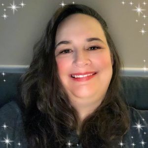 Meet your Posher, Deanna